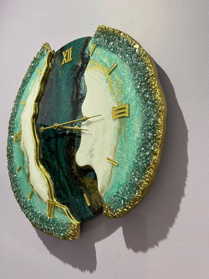 ClockEmerald green and crystals with gold accent